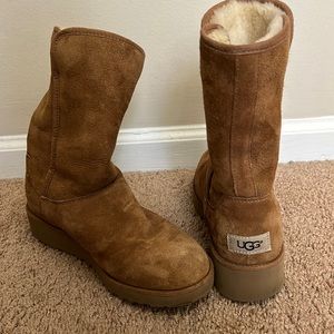 Chestnut Ugg Kristin Wedge Boots, size 8
